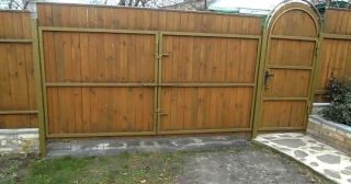 Купить распашные ворота деревянные Сосновоборск, цена от 2788 руб.