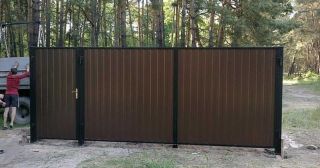 Купить распашные ворота из профнастила Сосновоборск, цена от 2788 руб.