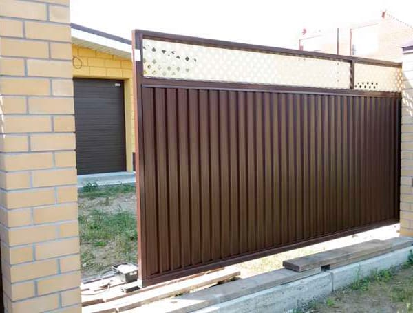Эстетика и Надежность: Ворота Grand Line для Вашего Дома в Сосновоборске от 37659 руб